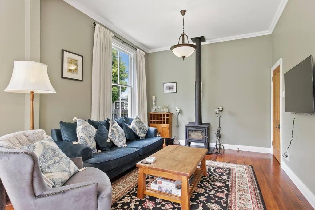 Historic Charm In Greytown - Cosy Kowhai Cottage Exteriör bild